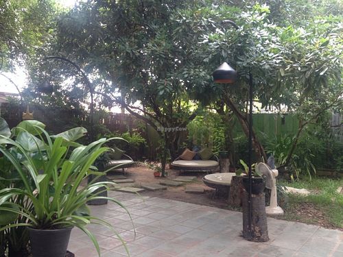 Courtyard of restaurant at Banlle in Siem Reap