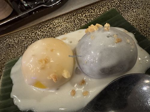 mochi (ice 'cream')  at Quy Nguyen - Vegan Living in Berlin