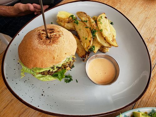 Quinoa burger on gf bread at Organico Fortuna in La Fortuna