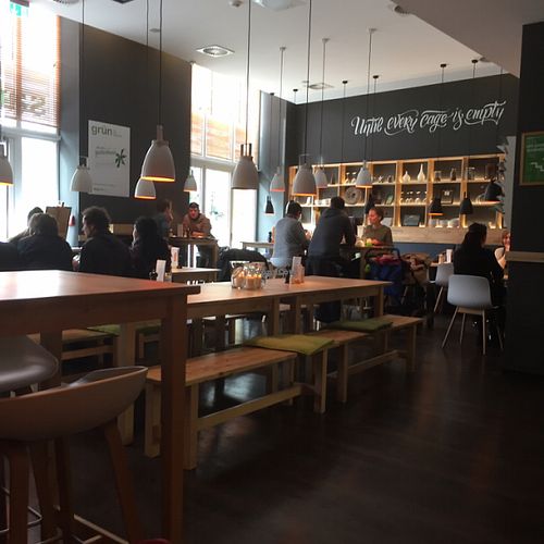 seating at Sattgrün in Essen