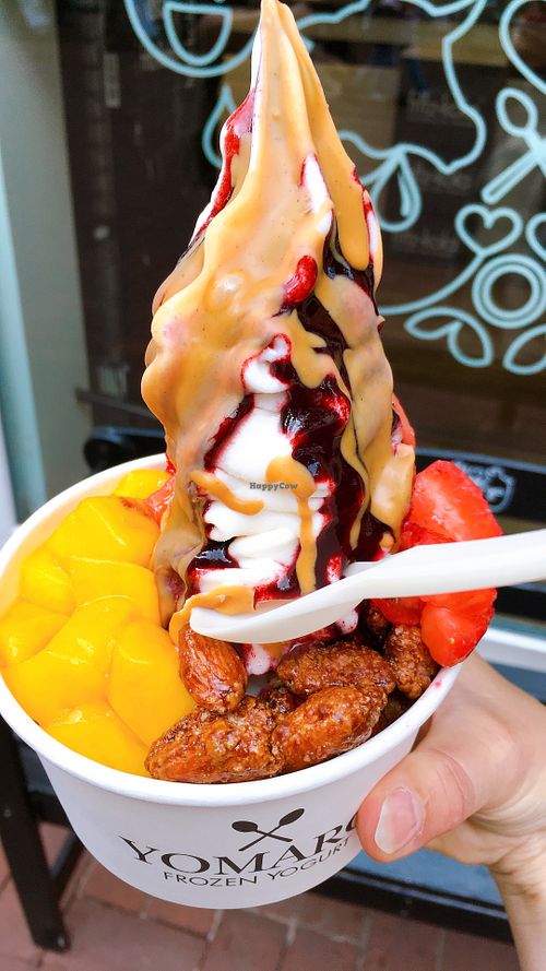 peanut & blueberry sauce at YOMARO in Hannover