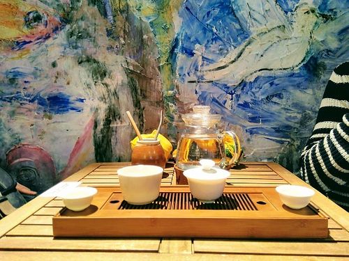 Tea at bistRAW & Tea in Prague