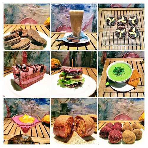 Ve pátek se můžete těšit na celou naši nabídku: 

? ŘEPNÉ burgery s domácí kešunézeou
? KAPUSTOVÉ chlebíčky + AVOKÁDOVOU PIZZU
? HRÁŠKOVOU a THAJSKOU polévku s domácím zelňákem
? JABLKOVÝ štrúdl
? JAHODOVÝ pudink s čokoládovým krémem
? KAROBOVÉ sušenky
? PERNÍKOVÉ  kuličky
?JABLKOVÉ a MAKOVÉ koláče

☕ VÝBĚROVÉ a BYLINNÉ ČAJE
? FRESH JUICE
? SMOOTHIES
❤ LATTÉ 

#pátek #801010 #raw #vegan #těšímesenavás #bistraw #otvírámev10 #zavírámev18 at bistRAW & Tea in Prague