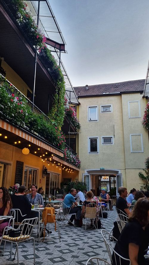 Patio - sooo cute! at Hotel Am Brilliantengrund in Vienna