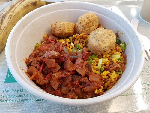 Rice, eggplant and falafel at ORY - EXKi in Orly