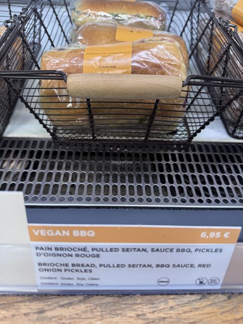 That one sandwich   at CDG- EXKi - T2E in Roissy-en-france