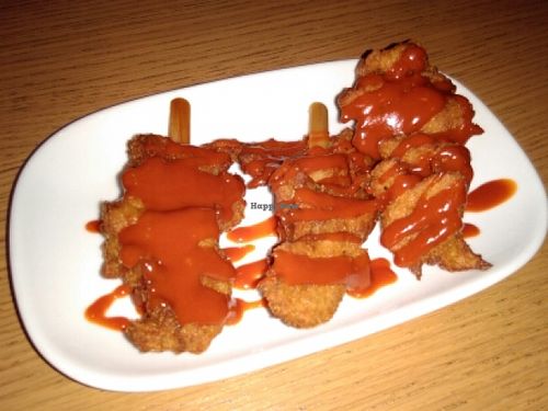 Vegan buffalo wings at Veggo Sizzle in Adelaide