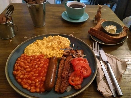 Full English breakfast at Vegan Hippo in London
