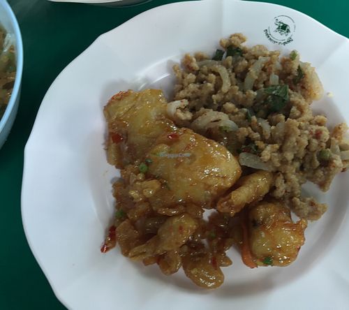 vegan at Lumpini Park Morning Market Stall in Bangkok