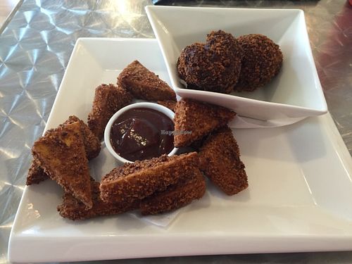 Crispy tofu & BBQ sauce at Cosmic Treats in Toronto