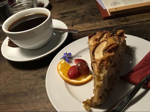 apple cake (vegan) at Die Pause in Marburg