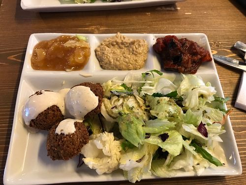 Vegan Falafel at Vegi in Stuttgart