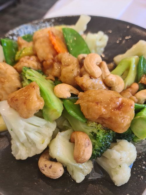 Chicken and cashews at Vegie Mum in Doncaster