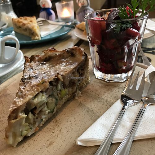 quiche & red beet at Wohnzimmer in Brandenburg An Der Havel