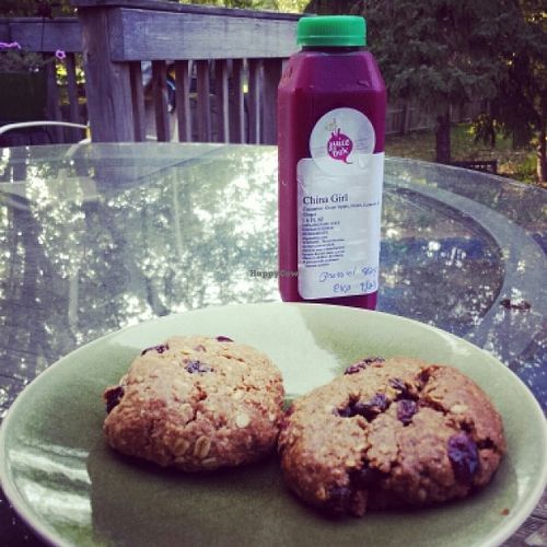 Oatmeal Raisin cookies and China girl juice! at CLE Juice Box in Mentor