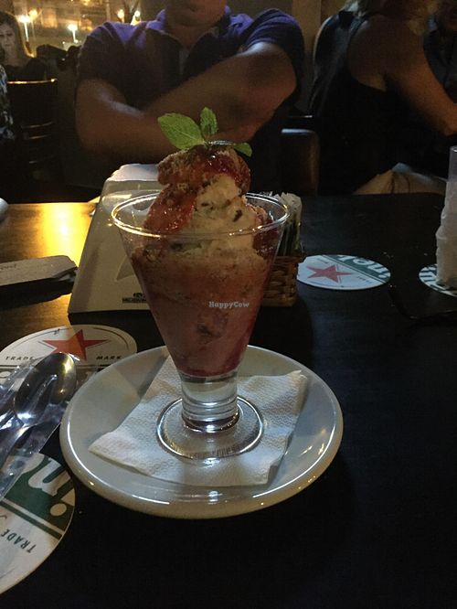 Vegan ice cream at Kingsford Pub in Sorocaba