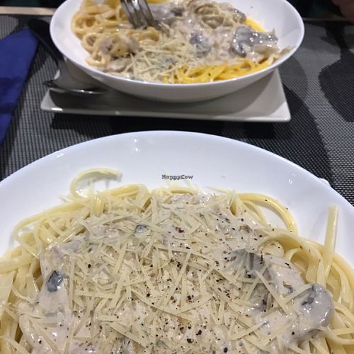 pasta carbonara (sin i con gluten) at Bambú in Vigo