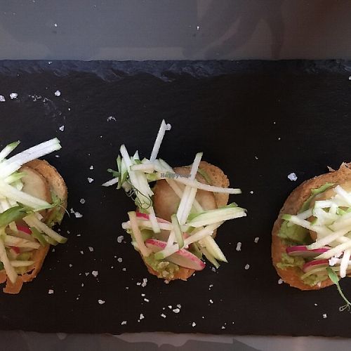 portobello 'scallops' on toasted baguette at Etnosvet in Prague