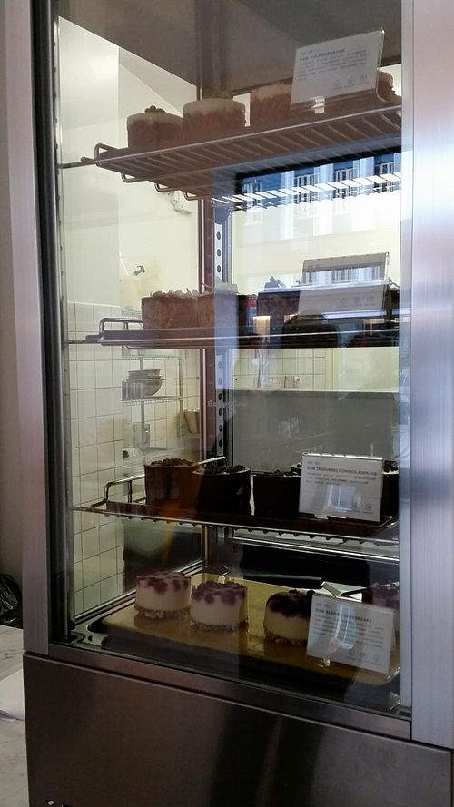 cakes raw at Moss Eat in Copenhagen