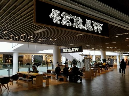 mall seating at 42°Raw in Frederiksberg