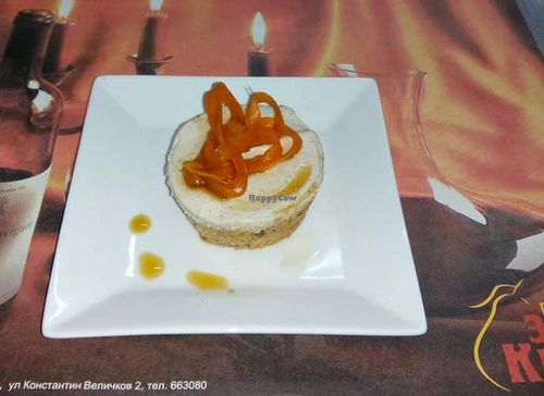 Raw carrot cake with tahini and nuts at Zlatna Krusha in Plovdiv