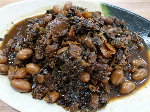 preserved vegetables with peanuts  at New Realm 素林 in Central Singapore