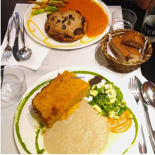 main dish of the 3course  at The Mantraa in Barcelona