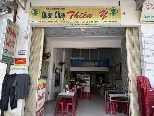 Entrance  at Thien Y - Nguyen Trai in Hue