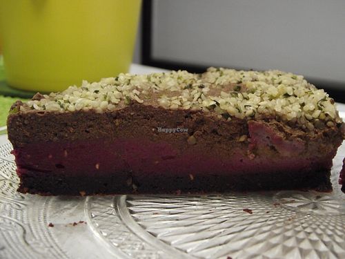 Raw vegan fruit cake at Rawlly in Sofia