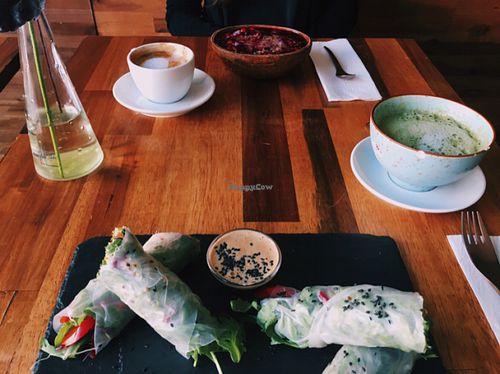 power rolls & chia bowl at Rawtastic in Berlin