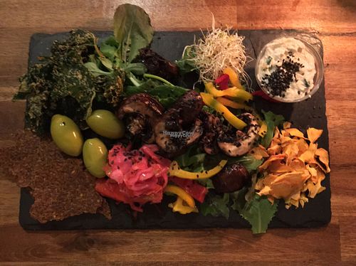 (C) fredexplore.com at Rawtastic in Berlin