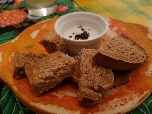 bread with dinner at Shiva Mangalam in Buenos Aires