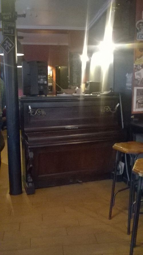 le piano at La Folie Douce in Paris