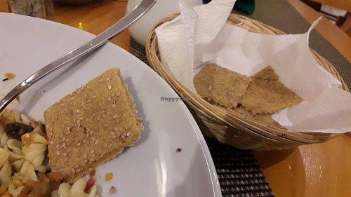 Dish of the day - crackers at RasLok in Buenos Aires