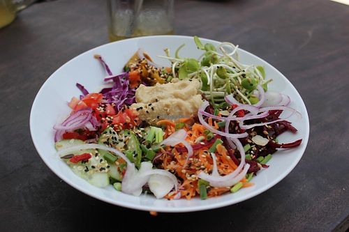 Fresh bowl, delicious. Garlicky tahini dressing at VegetaBowl in Koh Tao