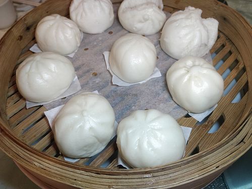 assorted steamed bao at Supreme Vege 善心缘 - Bras Basah in Central Singapore