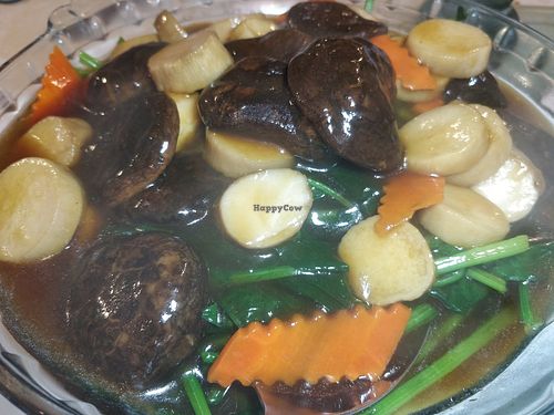 assorted mushroom with vegetables at Supreme Vege 善心缘 - Bras Basah in Central Singapore