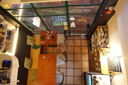 14 at Gingko House 銀杏館 in Hong Kong Island