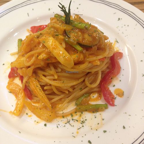 pink spaghetti  at Kaya Kaya Cafe in Taipei