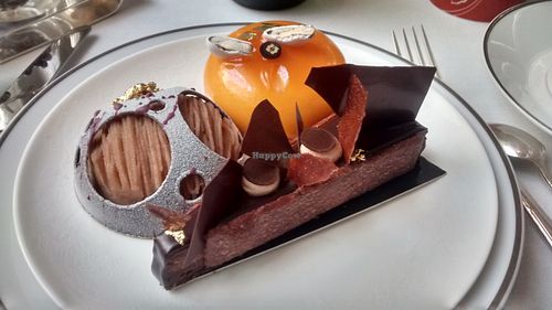 Pastries at Shangri-La Hotel - La Bauhinia in Paris
