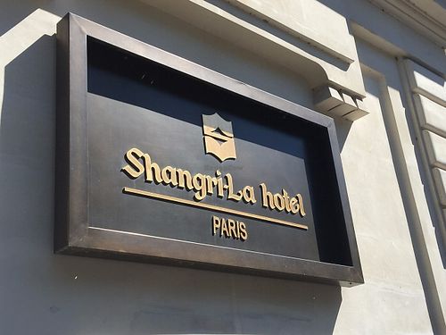 Shangri-La Paris: Vegan friendly luxury hotel and restaurant.  at Shangri-La Hotel - La Bauhinia in Paris