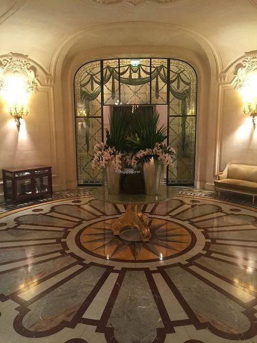 Vegan friendly luxury hotel and restaurant in Paris. Shangri-La  at Shangri-La Hotel - La Bauhinia in Paris
