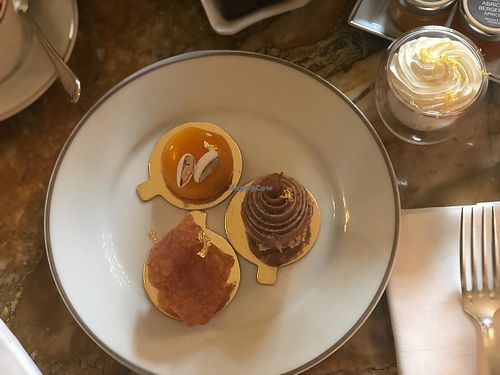 Cakes from the vegan afternoon tea at Shangri-La Hotel - La Bauhinia in Paris