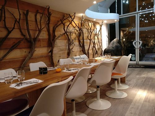 Vegan Gorilla restaurant interior at Vegan Gorilla in Nice