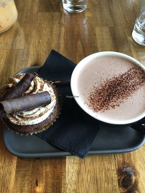 Tiramisu cupcake and hot chocolate at V Series in Kew