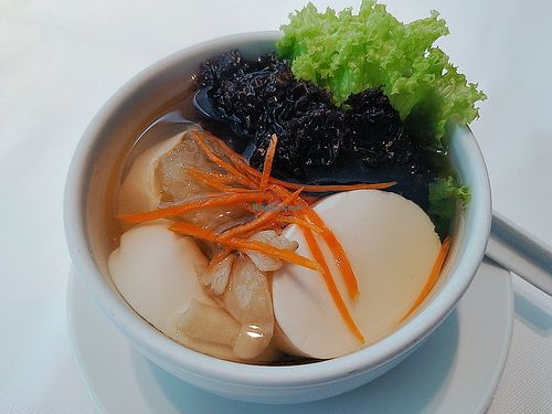 Beancurd soup vegetarian at Thanying Restaurant - Amara Hotel in Central Singapore