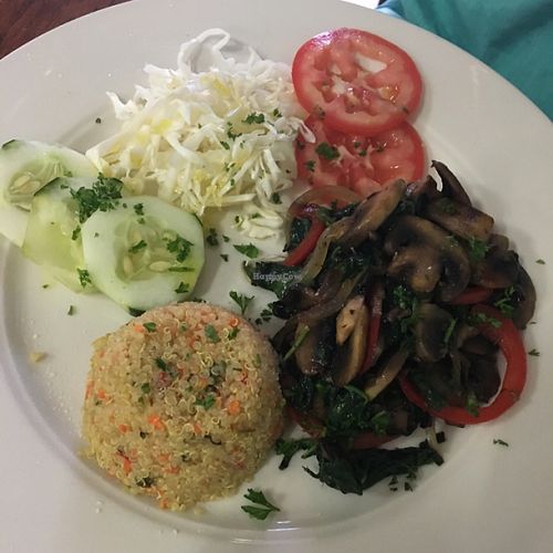 sautéed mushrooms and spinach, quinoa, cabbage & veggies at Green Food Service in Oranjestad