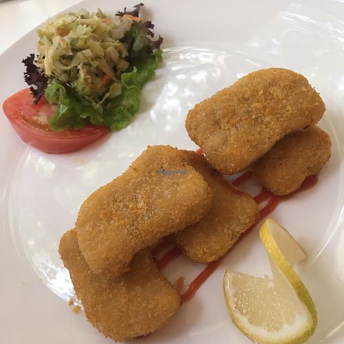 chicken nuggets at Cloud Kitchen in Beijing