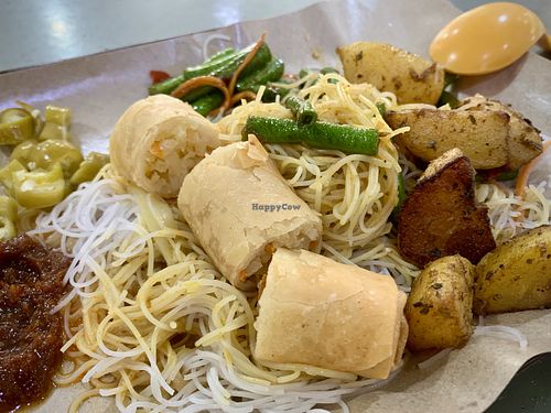 Bee hoon   at Friendly Vegetarian Food Stall in Central Singapore