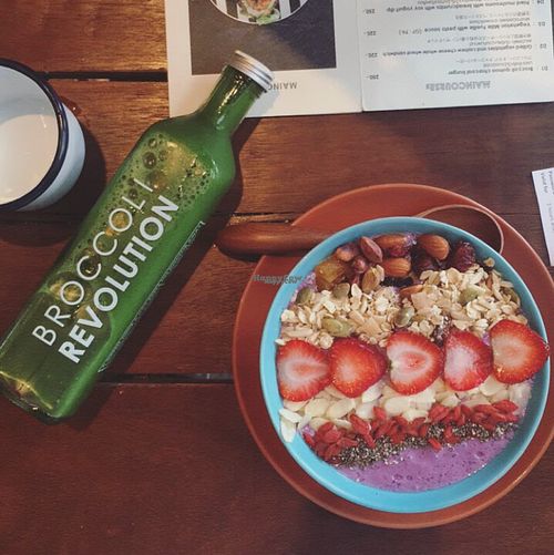 berry bowl at Broccoli Revolution - Sukhumvit Rd in Bangkok